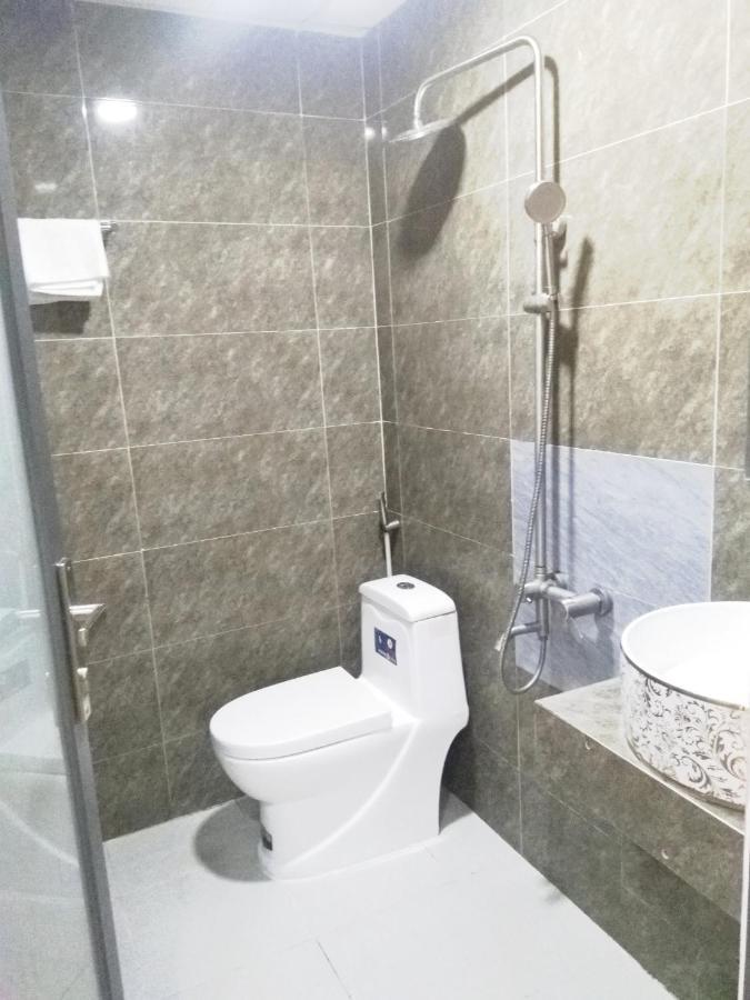 Khach San Gia Nghiem Hotell Bac Lieu Exteriör bild