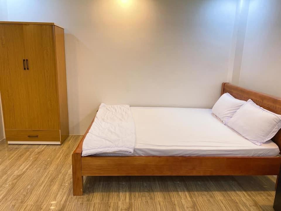 Khach San Gia Nghiem Hotell Bac Lieu Exteriör bild